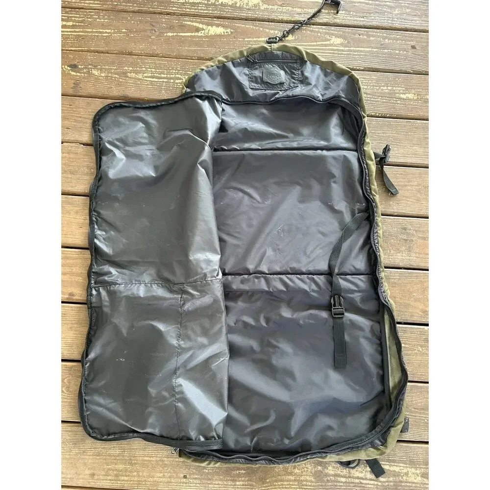 Kelty Pangaea Convertible Garment Bag Travel Luggage Tri Fold Green Zip Pockets